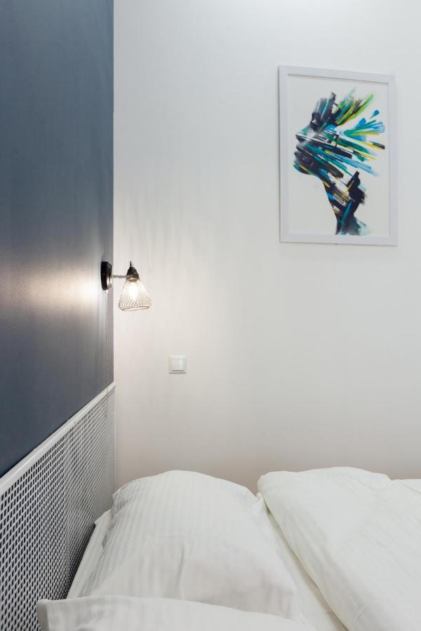 Leogrand Apartments On Khmelnytskoho 11 Lviv Luaran gambar