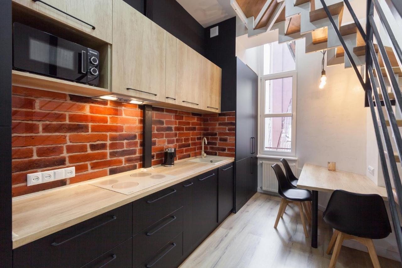 Leogrand Apartments On Khmelnytskoho 11 Lviv Luaran gambar